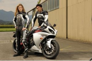 IXS, costum unisex pentru rideri