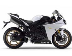 Noi zvonuri despre versiunea racing Yamaha R1 2015