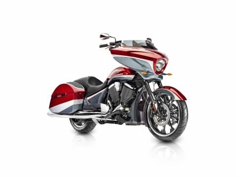 2015 Victory Magnum,un tourer spectaculos