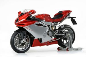 Noul model aniversar MV Agusta F4 RC liber si pe strada