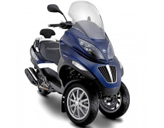 Piaggio da in judecata Yamaha si Peugeot pentru incalcarea dreptului de proprietate intelectuala