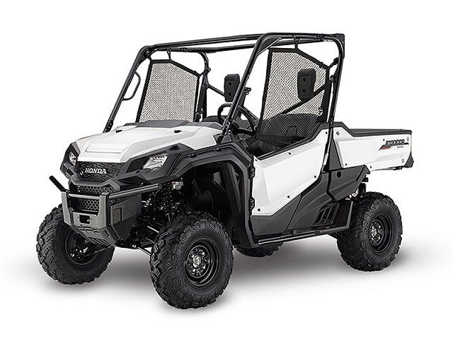 Honda a anuntat preturile, fisele tehnice si disponibilitatea modelelor 2016 Pioneer 1000 si 1000-5