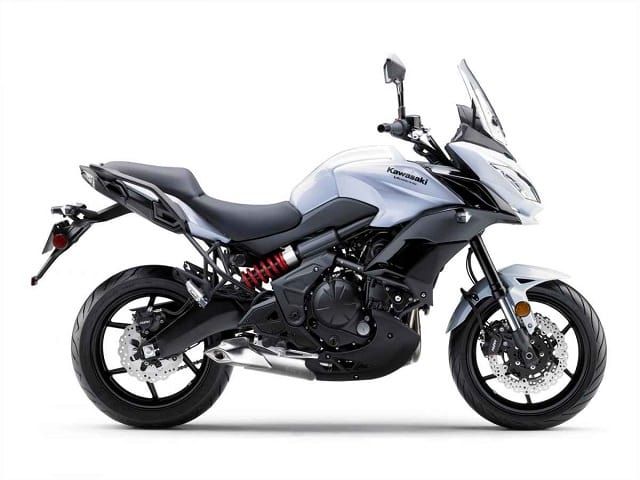 Zvonuri despre noi modele de 250cc Kawasaki Versys, respectiv Suzuki V-Storm