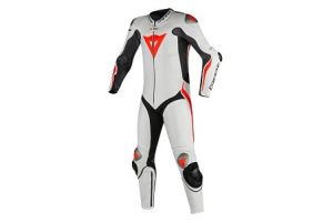 Dainese isi lanseaza noile echipamente